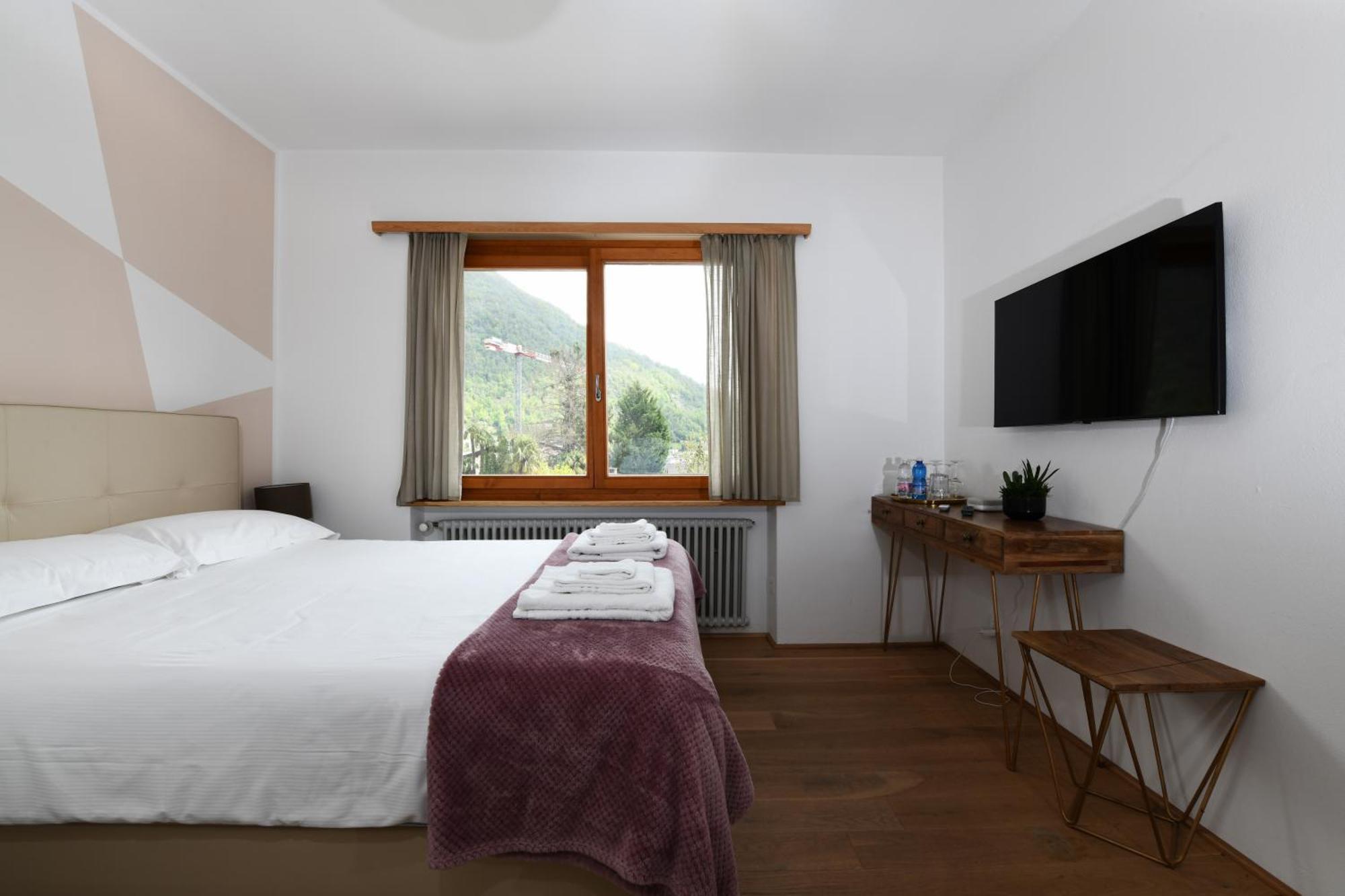 7Rooms - Self Check-In 24H Free Parking Losone Luaran gambar