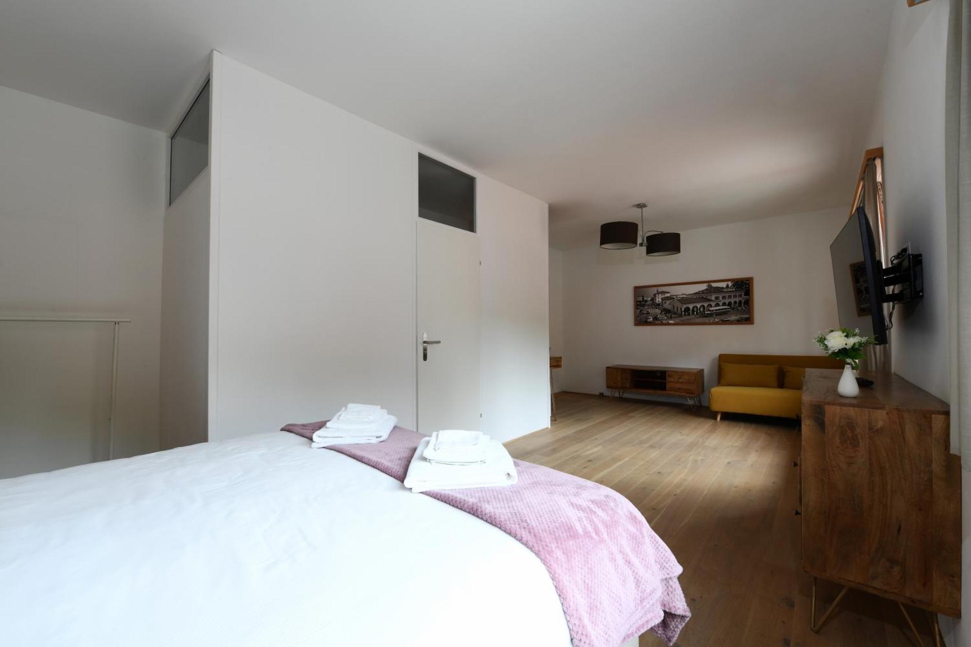 7Rooms - Self Check-In 24H Free Parking Losone Luaran gambar