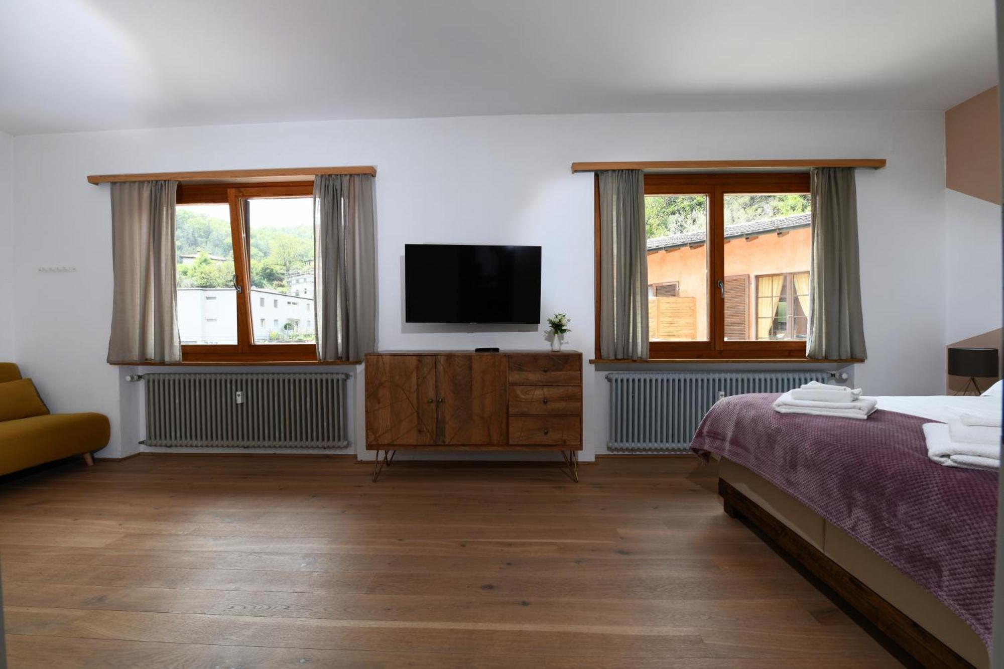 7Rooms - Self Check-In 24H Free Parking Losone Luaran gambar